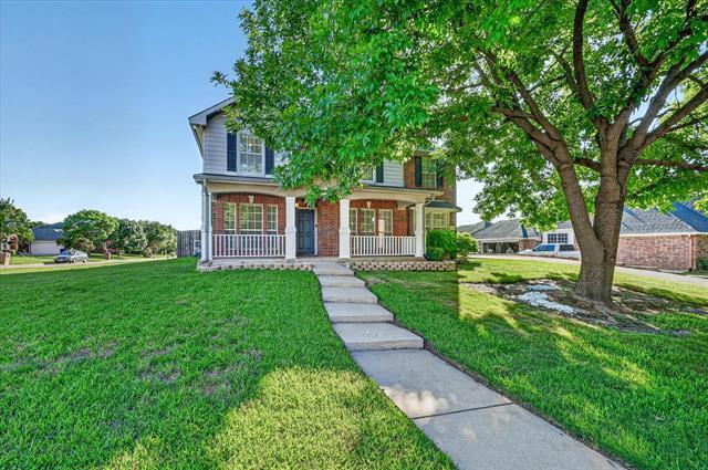 Building Photo - 2901 St Charles Dr