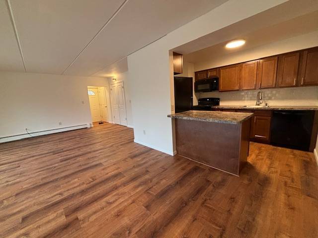 Building Photo - 21 Swatling Rd