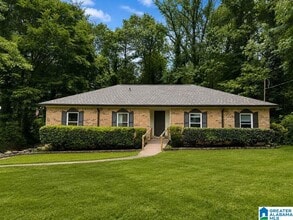 Building Photo - 3541 W Lakeside Dr