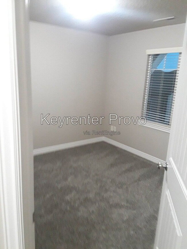 Building Photo - 735 S 1803 W