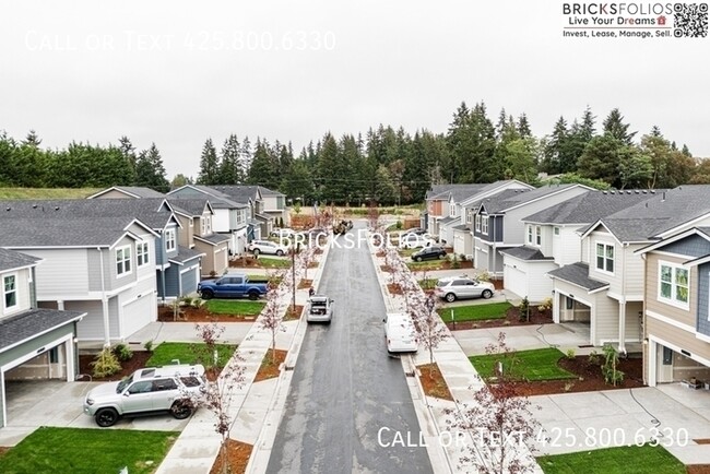 Building Photo - Welcome Home to The Dahlia at Kitsap Landi...