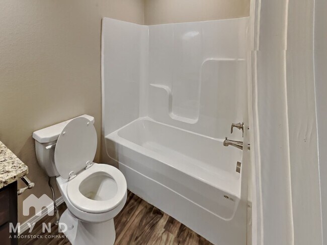 Building Photo - 1001 Clearspring Ct