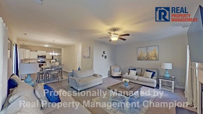 Building Photo - Spacious 3 BD/2.5 BA Home with Office Feat...