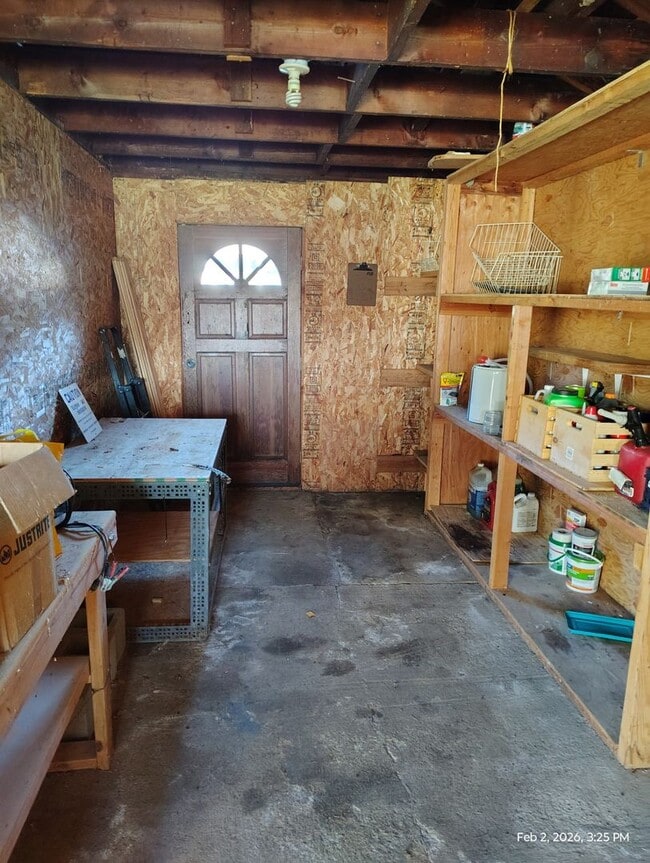 Building Photo - 5236 Buckhorn Rd