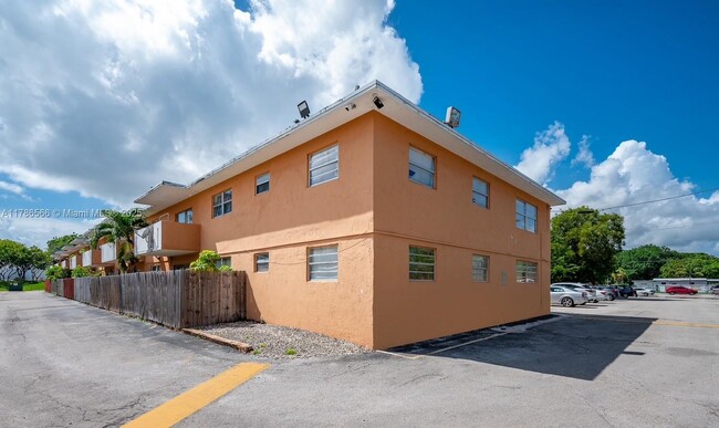Primary Photo - 9760 SW 184th St