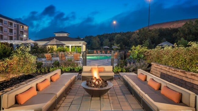 Building Photo - 134 Plymouth Rd