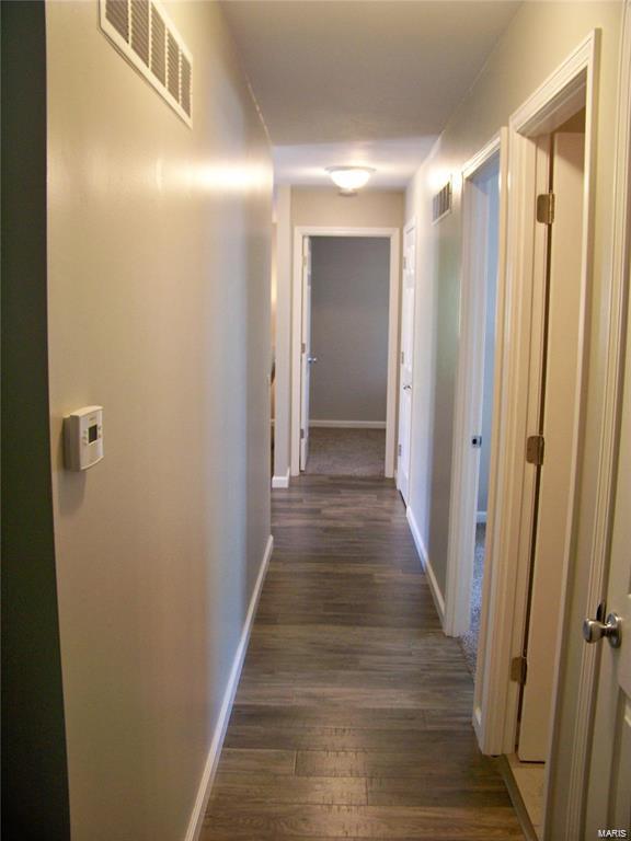 Building Photo - 4828 Danebury Dr