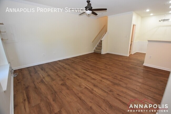 Building Photo - 8725 Spring Brook Way