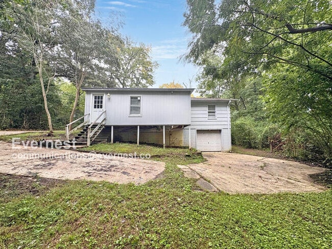 Building Photo - 1516 Haven Dr N