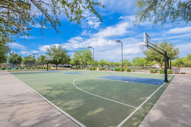 Building Photo - 6230 W Montebello Way