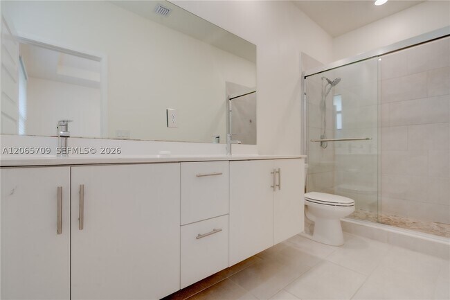 Building Photo - 15826 NW 91st Ave