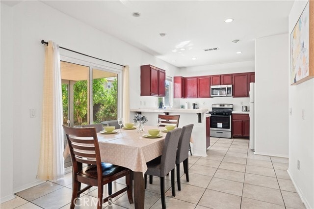 Building Photo - 22421 Hawthorn Ave