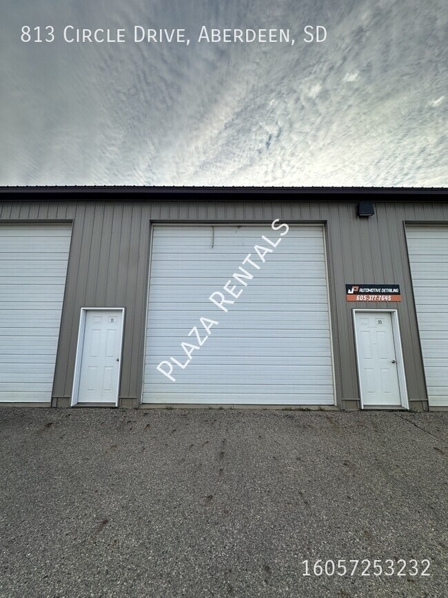 Primary Photo - 1624 6th Ave SW