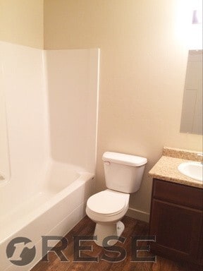 Building Photo - Beautiful 2 Story Townhome in Vineyard w/ ...