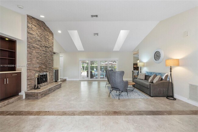 Building Photo - 8931 NW 55th Pl