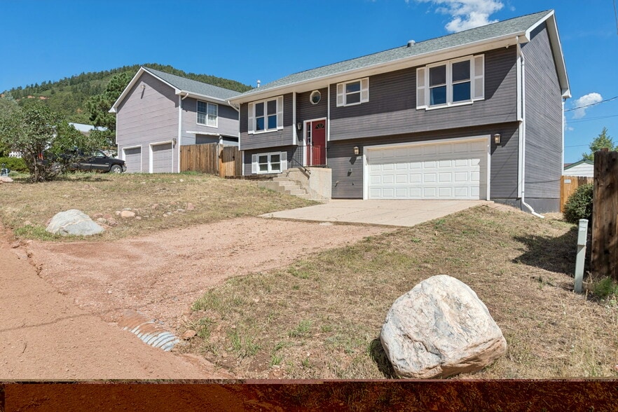 Building Photo - 103 Aurelia Ave