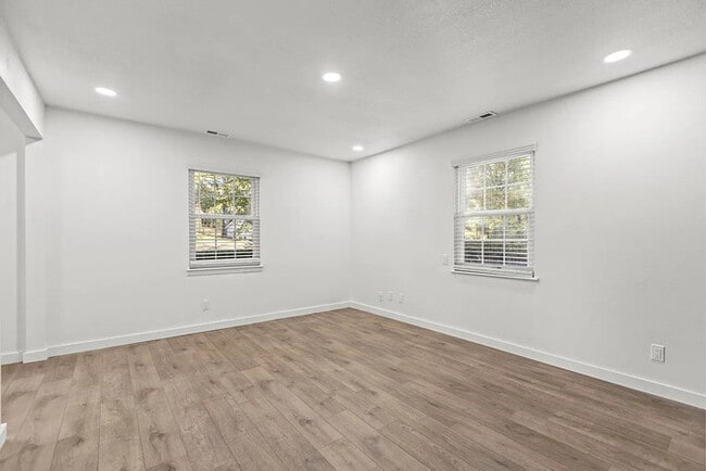 Building Photo - Earn Wealth While Leasing - Like a Homeowner - Lease to Own