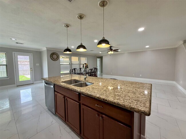 Building Photo - 18603 Morgans Forest Ln