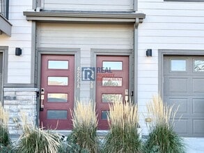 Building Photo - 4255 Cyan Cir