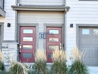 Building Photo - 4255 Cyan Cir