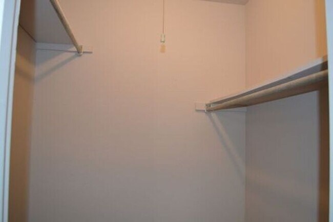 Building Photo - Two bedroom duplex for rent in Irving !