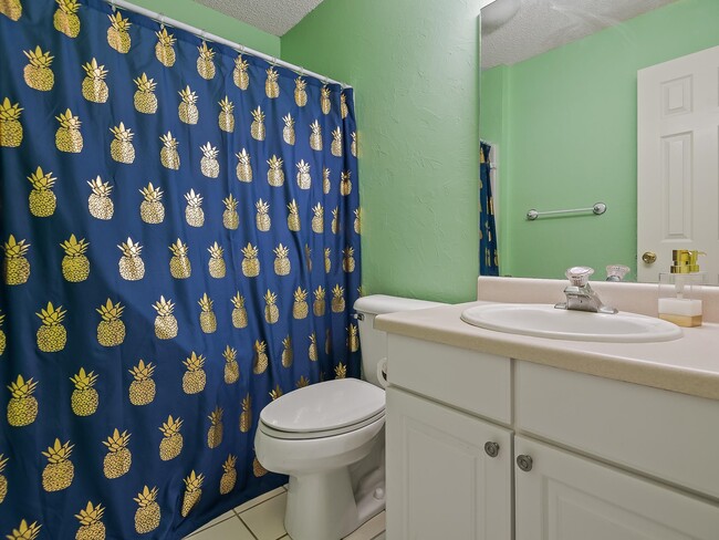 Building Photo - 5015 Mint Hill Ct