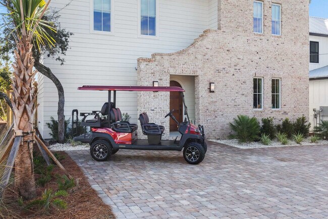 Building Photo - 226 George C Wallace Blvd