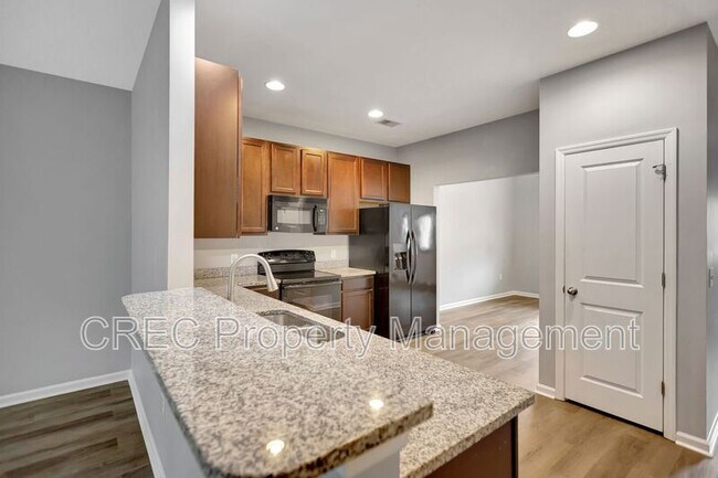 Building Photo - 339 Flyway Rd