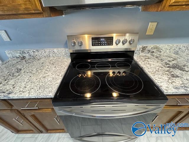 Building Photo - 1006 Wood Cir