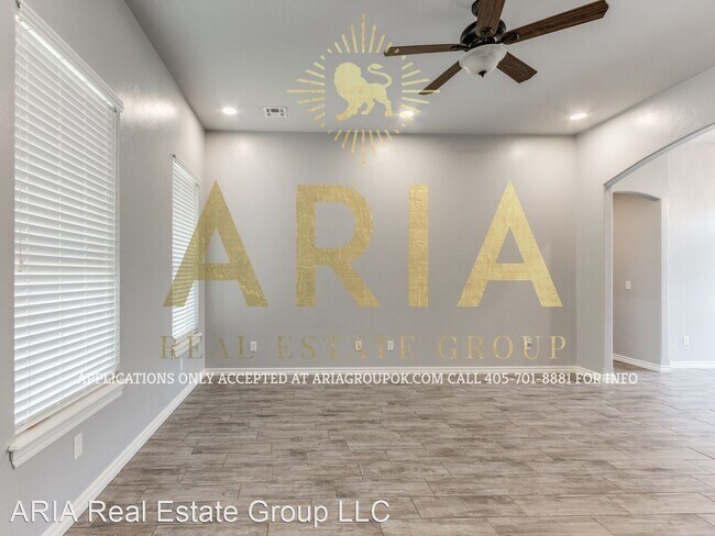 Building Photo - 3 br, 2 bath House - 948 Fox Run Ln.