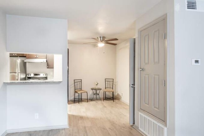 Building Photo - 1 bedroom in Austin TX 78753