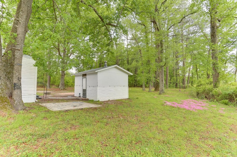 Building Photo - 11100 Mill Swamp Rd