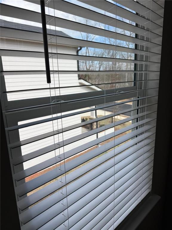 Building Photo - 181 Vly Oak Dr