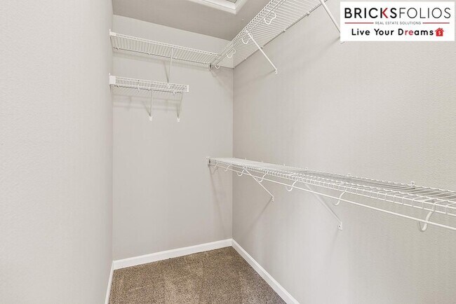 Building Photo - Exquisite Rental Home in Olympia, Close to JBLM & Hospitals!
