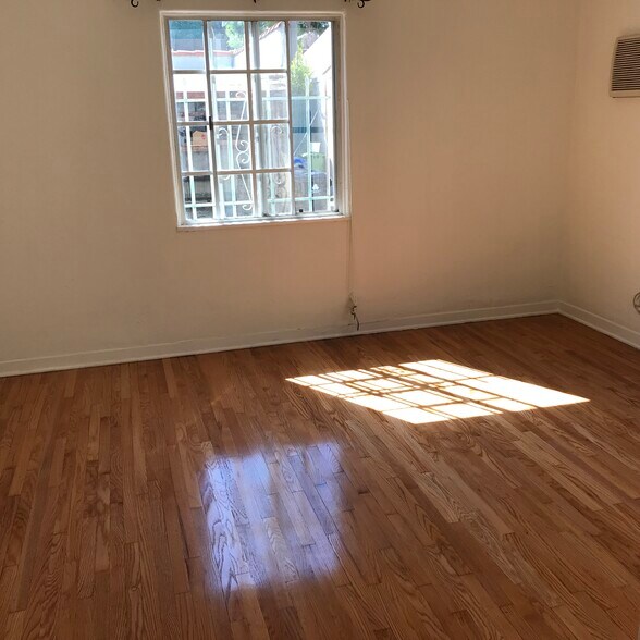 Building Photo - 8366 Blackburn Ave