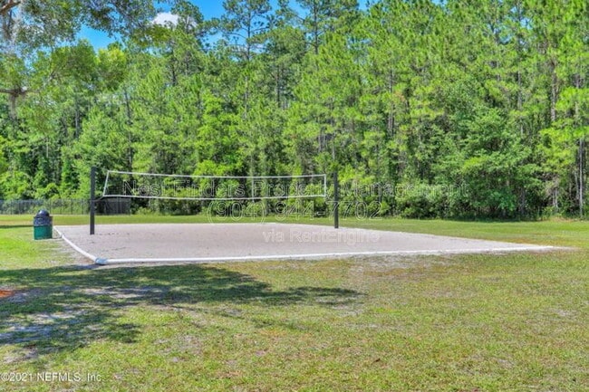 Building Photo - 2202 S Cranbrook Ave