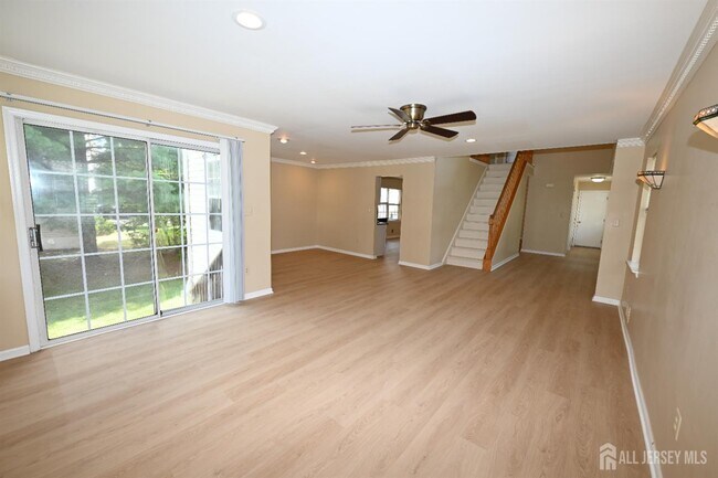 Building Photo - 34 Nostrand Rd