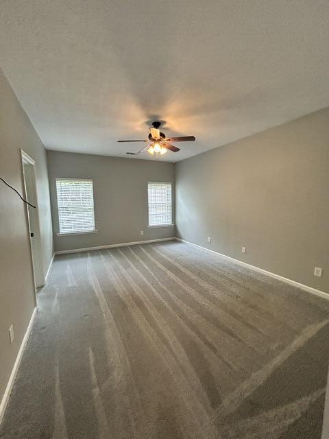 Building Photo - 5064 Nokesville Cir