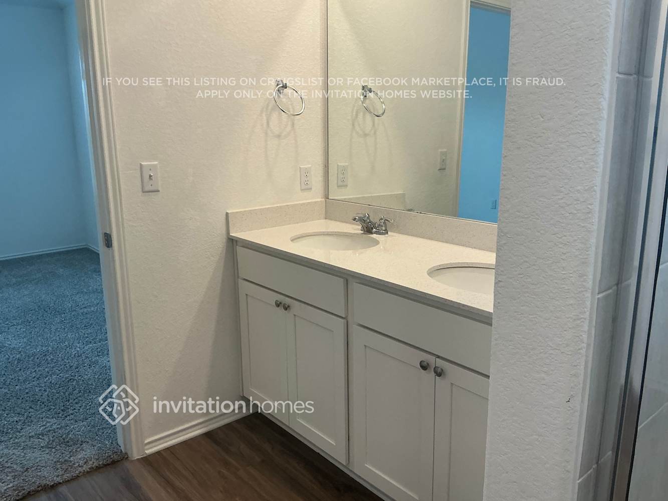 Building Photo - 10721 Steinbeck Dr