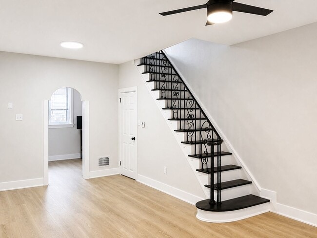 Building Photo - 1449 S Marston St