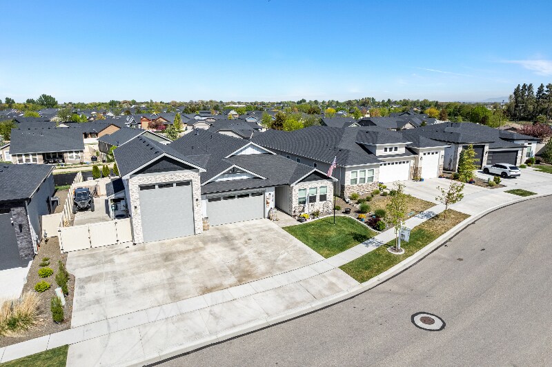 Building Photo - 3056 E Columbus River Ct