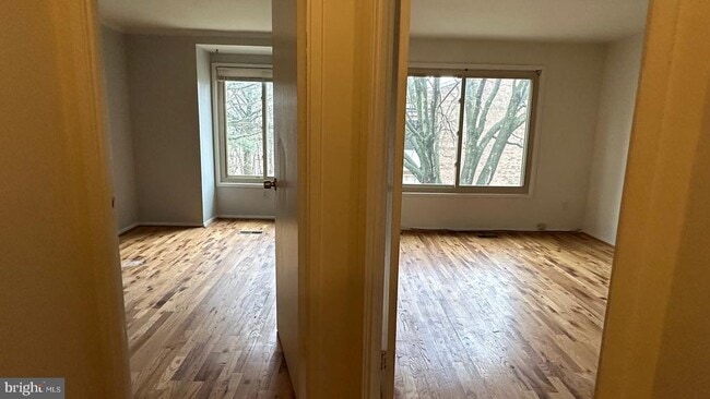 Building Photo - 8658 Welbeck Way