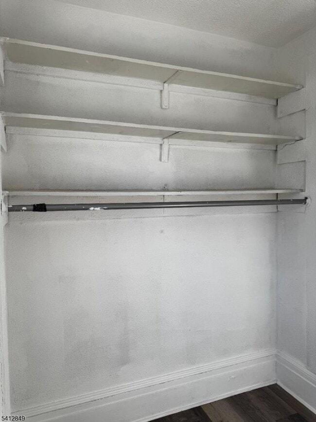 Building Photo - 15 W Emerson Ave