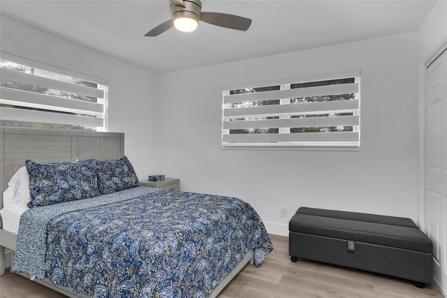 Building Photo - 5311 Pierce St