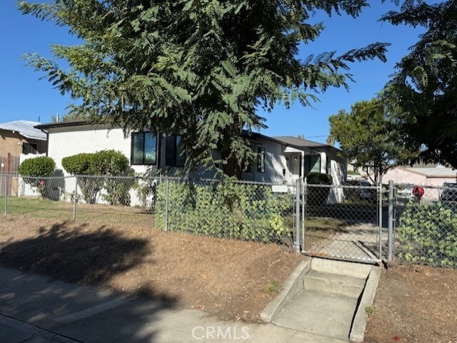 Building Photo - 1117 W Burbank Blvd