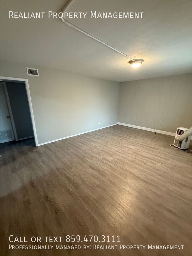 Building Photo - 500 Ohio St