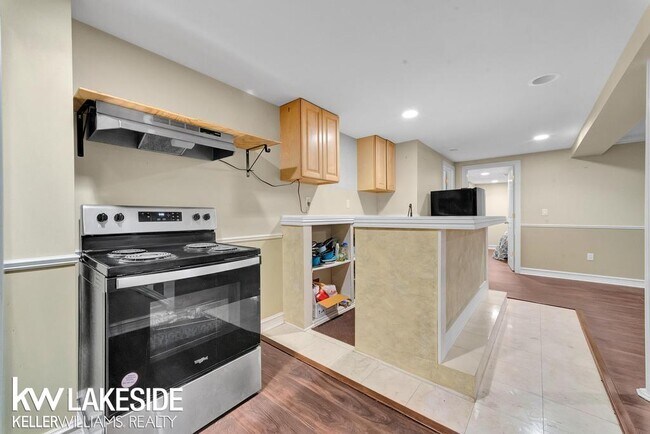 Building Photo - 51460 Blue Spruce Dr