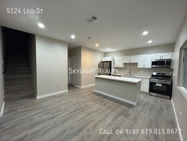 Building Photo - 5124 Leo St