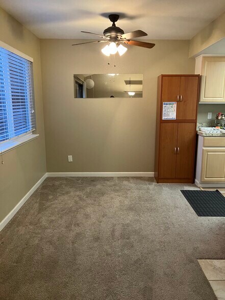 Dining room - 9370 SW 146th Ter