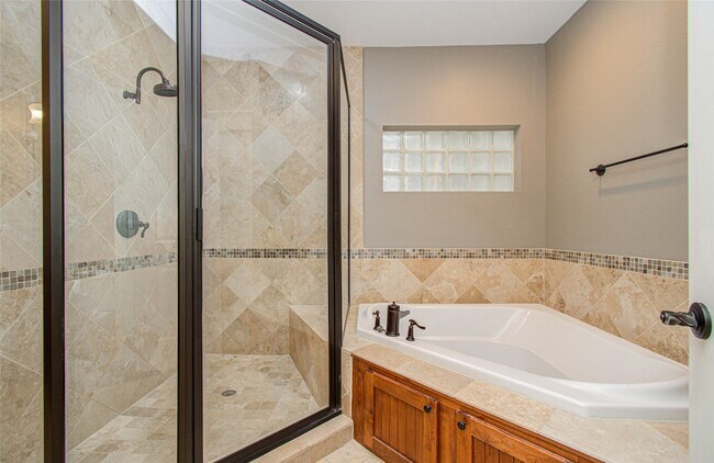 Building Photo - 1034 Dunbar St